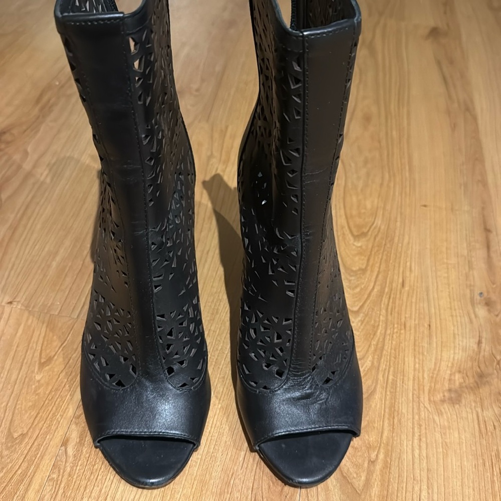 Rachel Roy boots